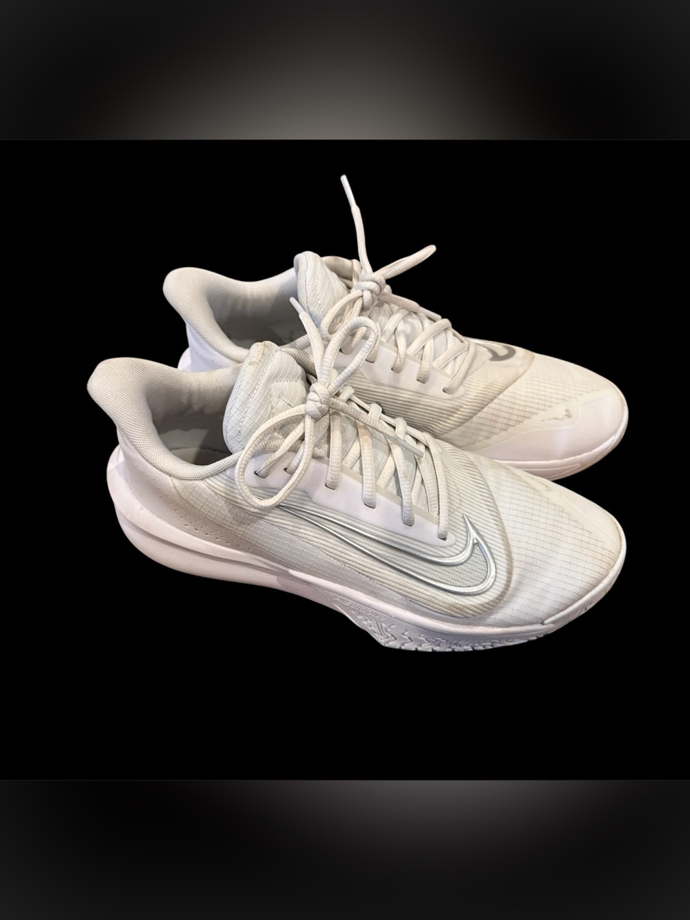 Nike Mens White Basketball Sneakers with Silver Swoosh